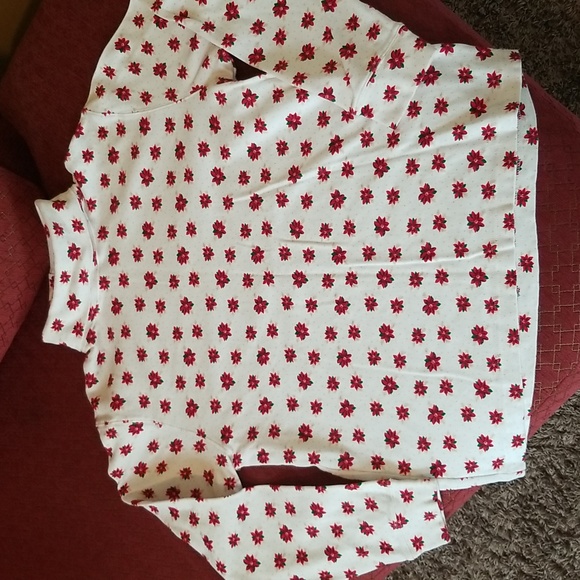 Poinsettia Turtleneck - Picture 1 of 7